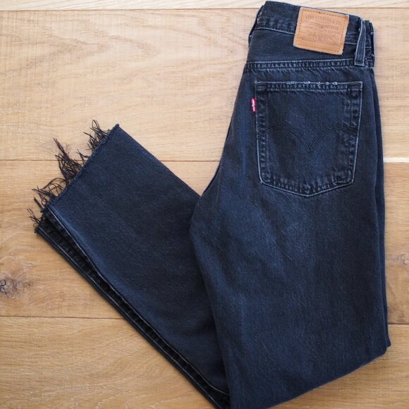 Levi's | Vintage Wedgie Straight Black Jeans - Picture 8 of 9